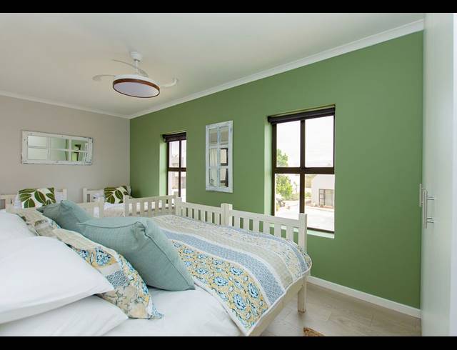 2 BEDROOM APARTMENT FOR SALE IN HELIOS PLACE